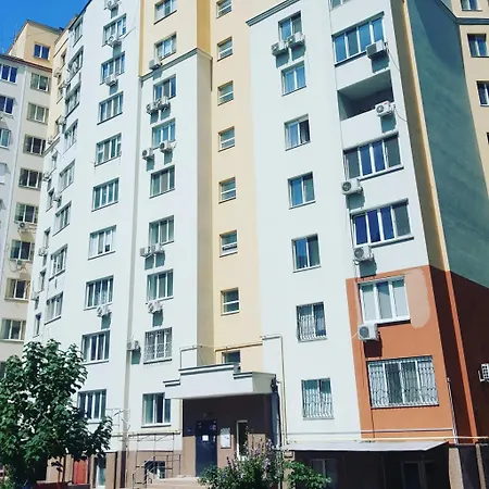 On Pishonovskaya 37 *